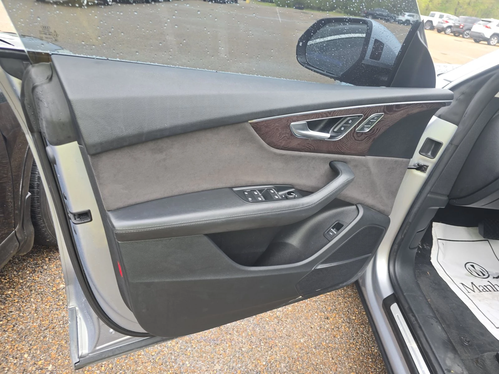 Audi Q8 PRESTIGE Matrix* B&O* Масаж* 360* Дистроник*  - изображение 7