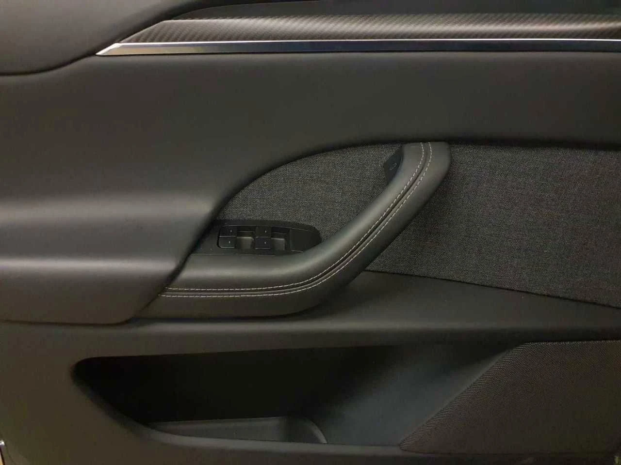 Tesla Model X PLAID/1020HP/TRI-MOTORS/6SEATS/360/622v | Mobile.bg   11