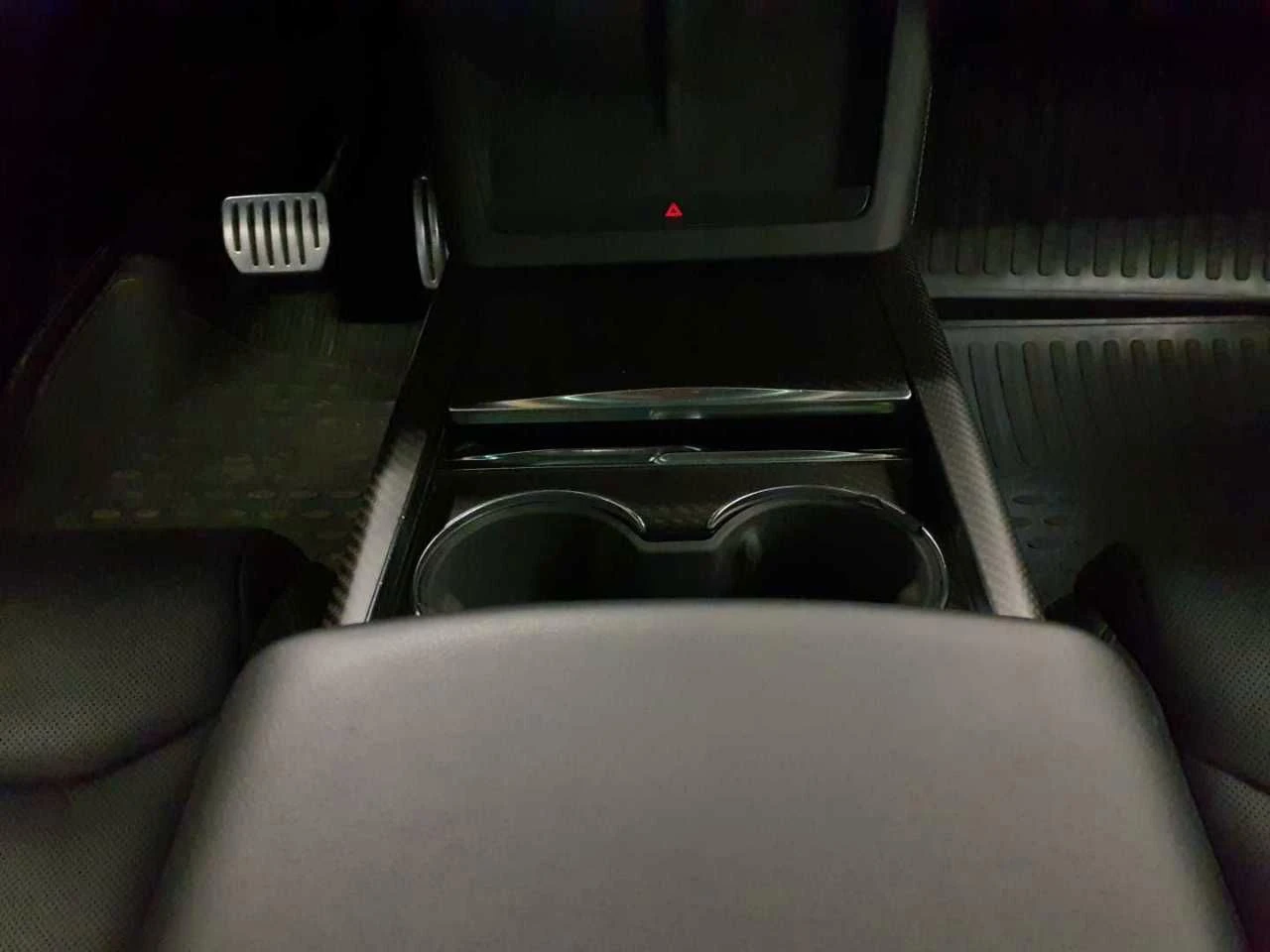 Tesla Model X PLAID/1020HP/TRI-MOTORS/6SEATS/360/622v - изображение 9