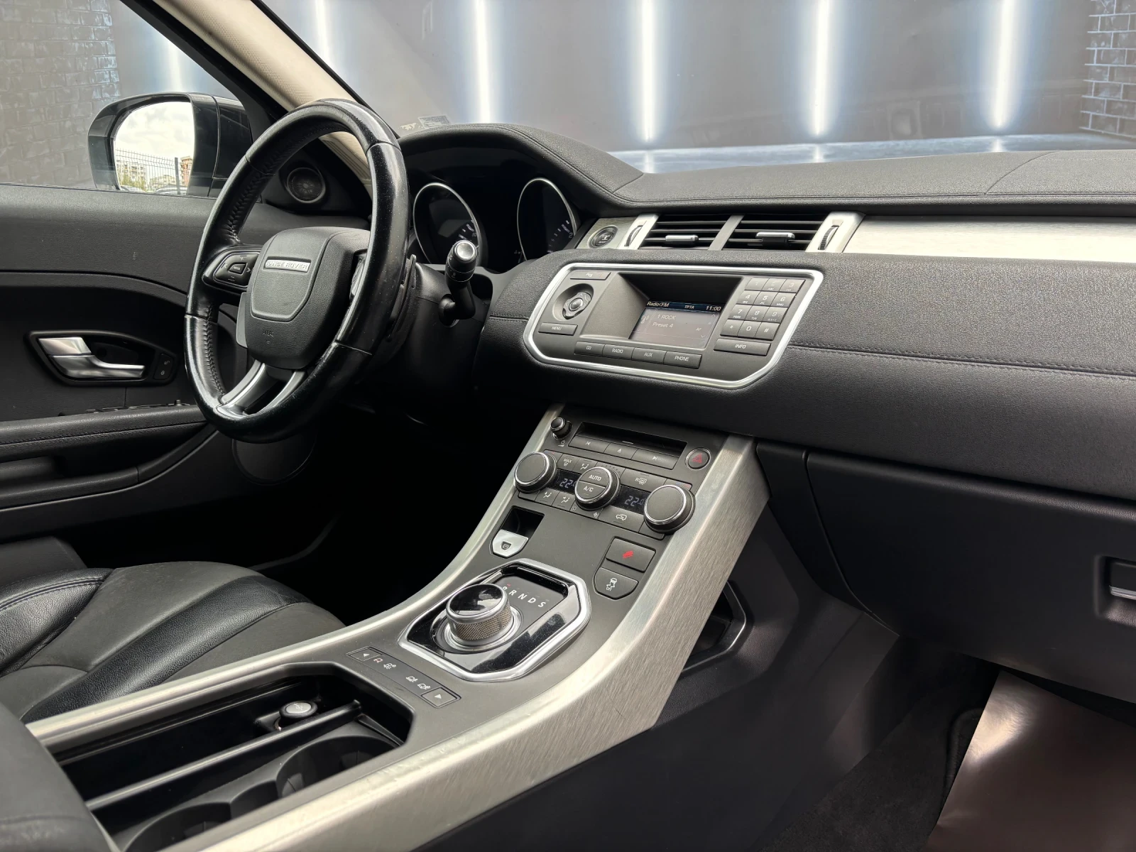 Land Rover Evoque 2.2D - изображение 9