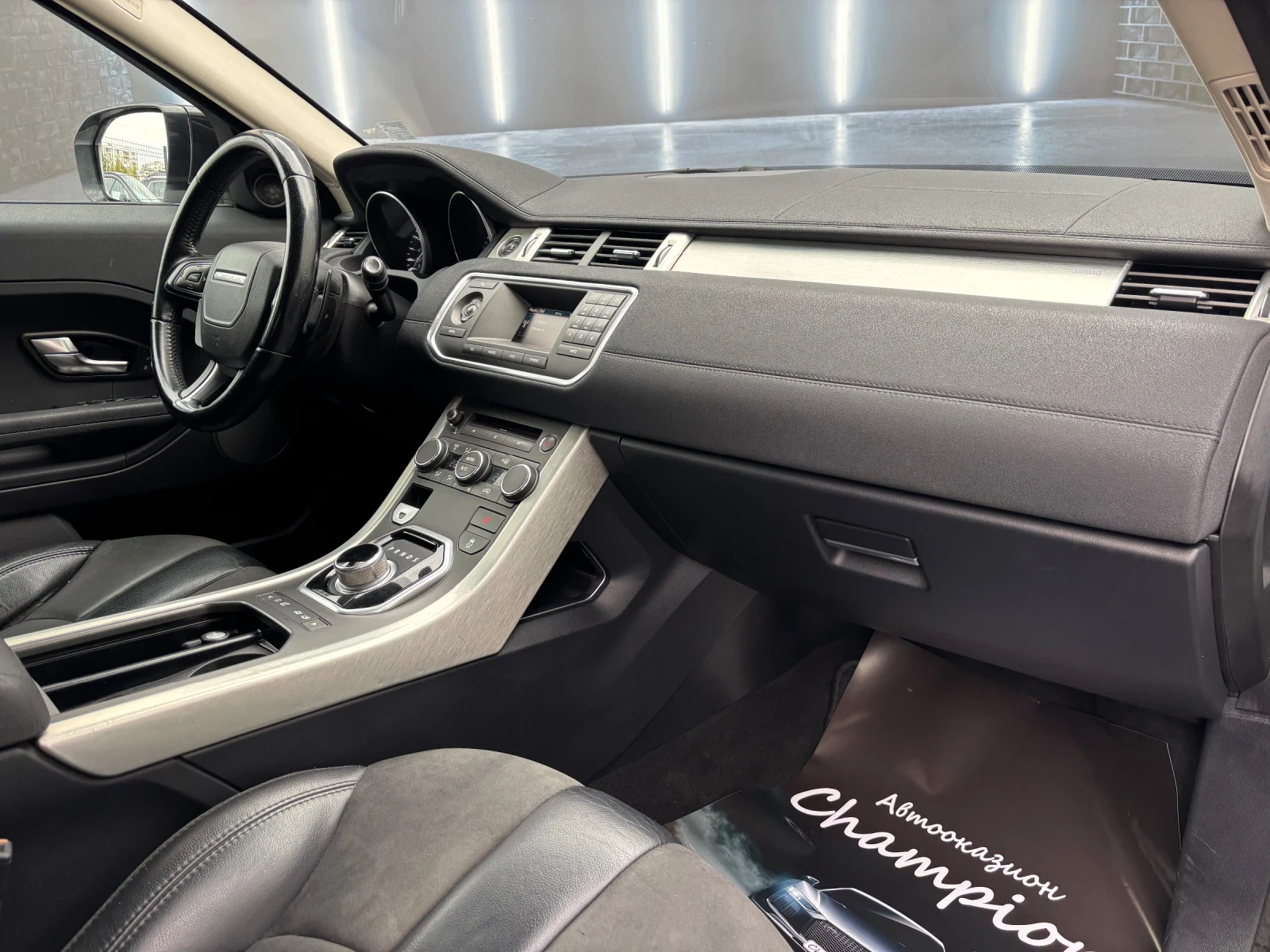 Land Rover Evoque 2.2D - изображение 8