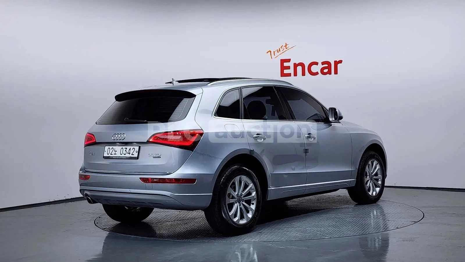 Audi Q5 2.0 35TDI - изображение 2