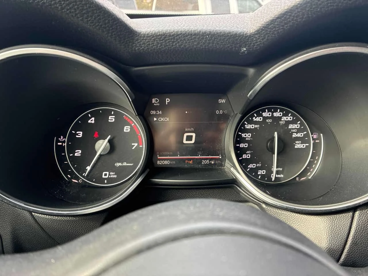 Alfa Romeo Stelvio * Sport * ПОДГРЕВ* KEYLESS* NAVI* , снимка 8 - Автомобили и джипове - 53748713