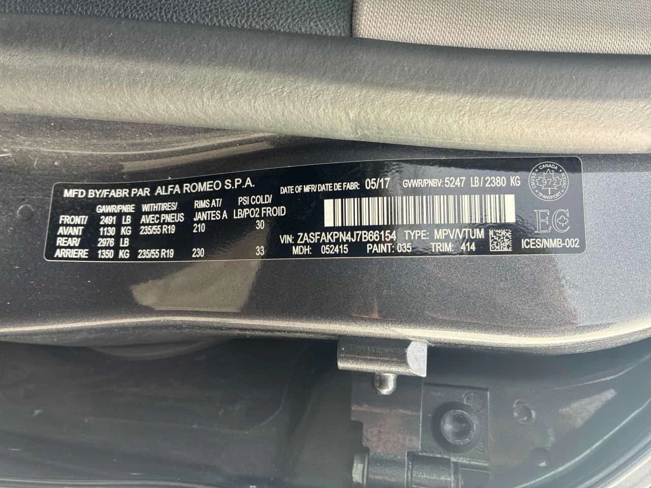 Alfa Romeo Stelvio * Sport * ПОДГРЕВ* KEYLESS* NAVI* , снимка 10 - Автомобили и джипове - 53748713