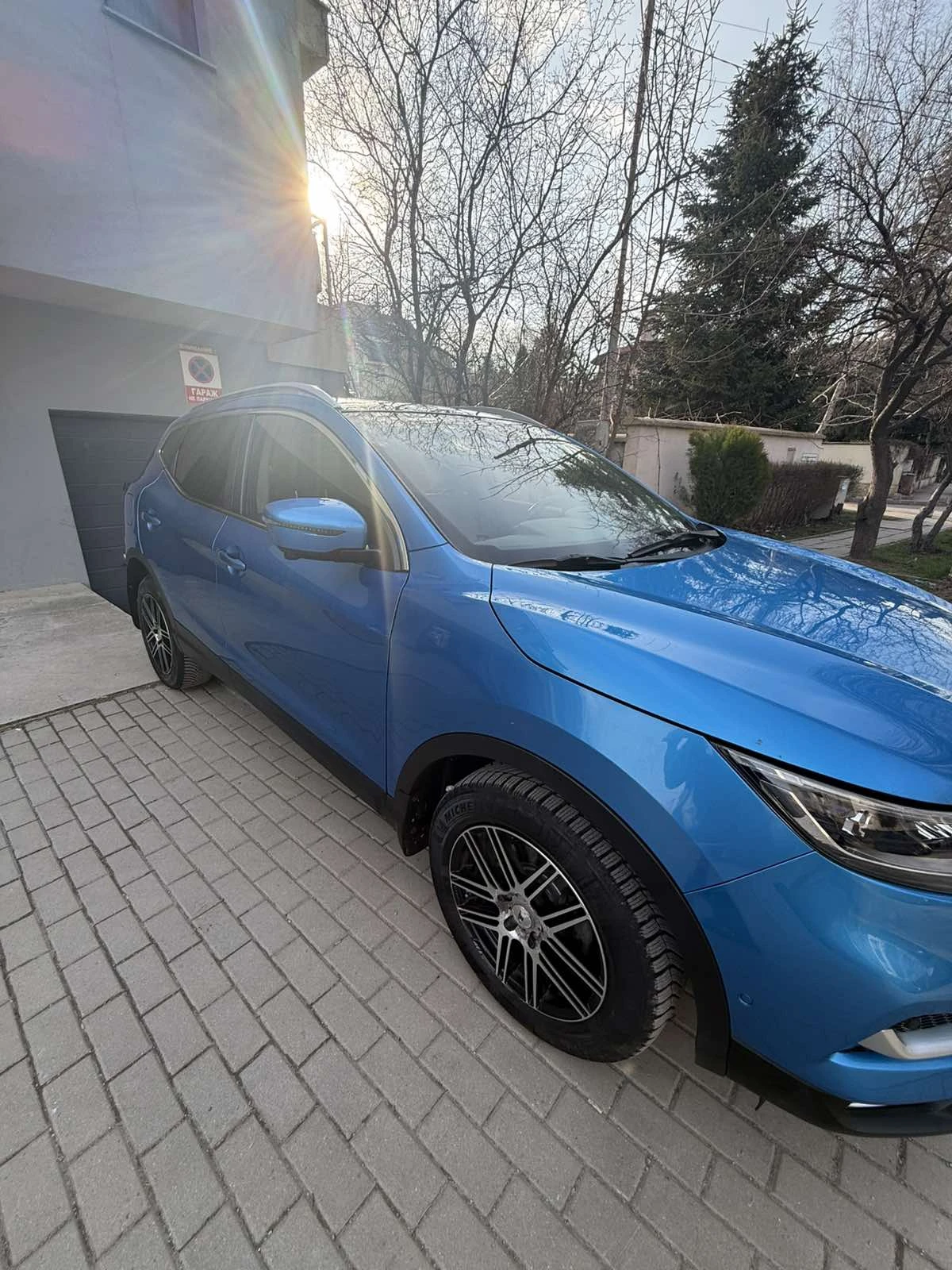 Nissan Qashqai 1.2 DIG-T Automatic Tekna, снимка 17 - Автомобили и джипове - 53765729