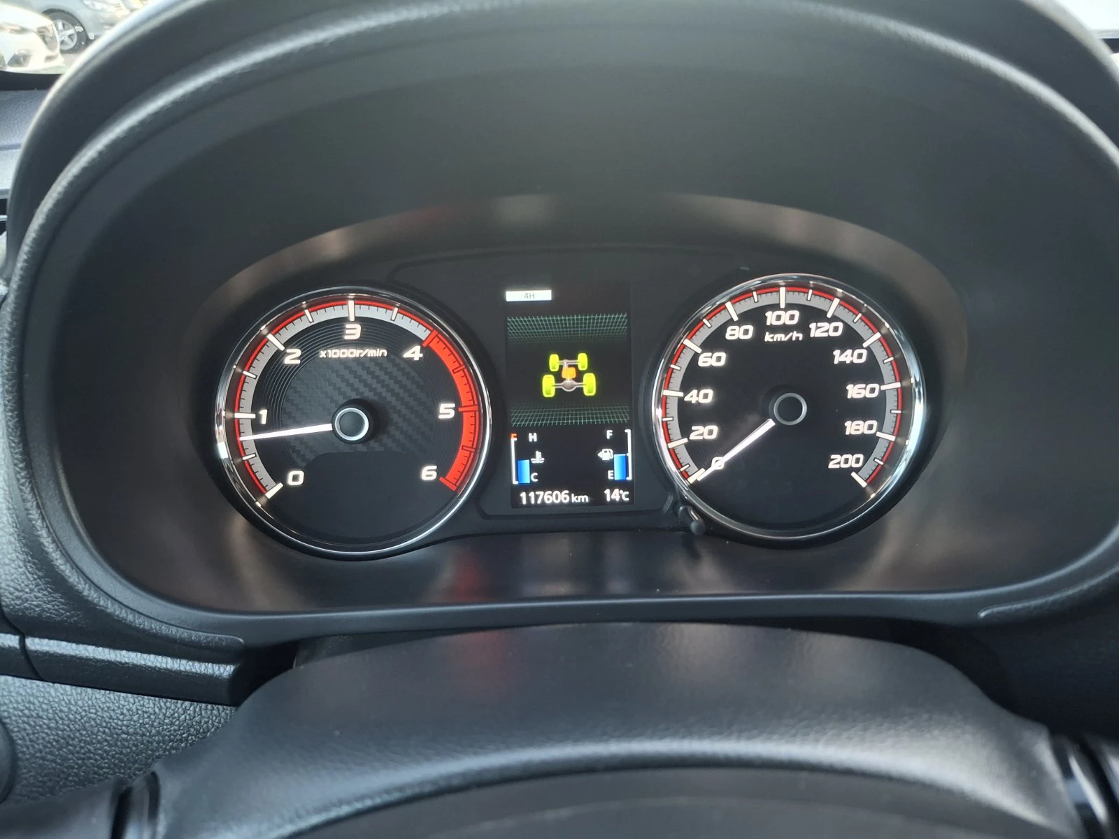 Mitsubishi L200 * DK* 2.2 DI-D* Intence* 4 WD* 6 MT* 117 600 км!, снимка 12 - Автомобили и джипове - 53785684