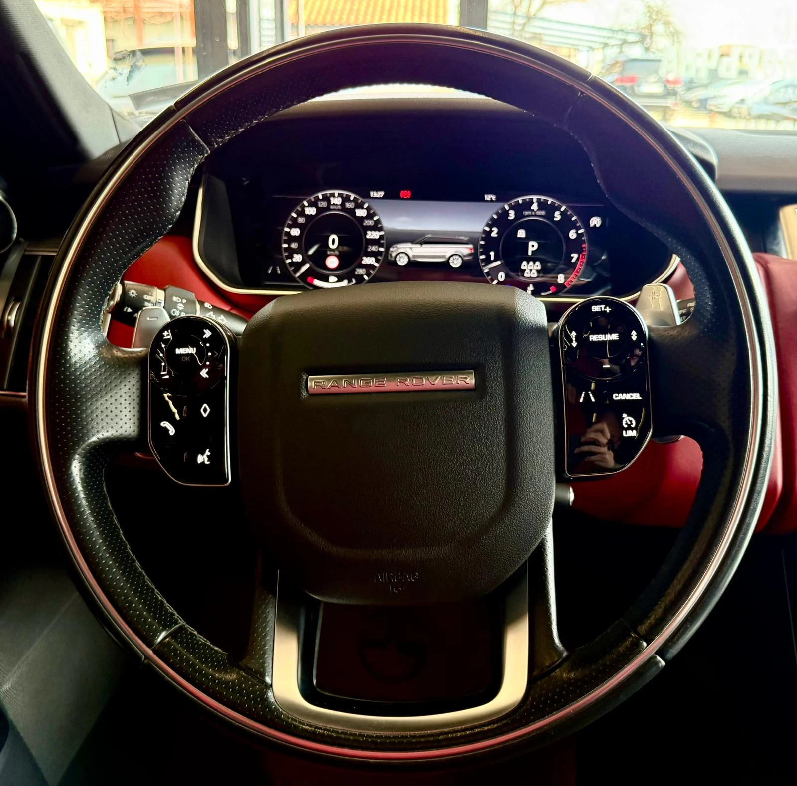 Land Rover Range Rover Sport P525* V8 Supercharged* Панорама * 360 * Лизинг, снимка 10 - Автомобили и джипове - 53877296