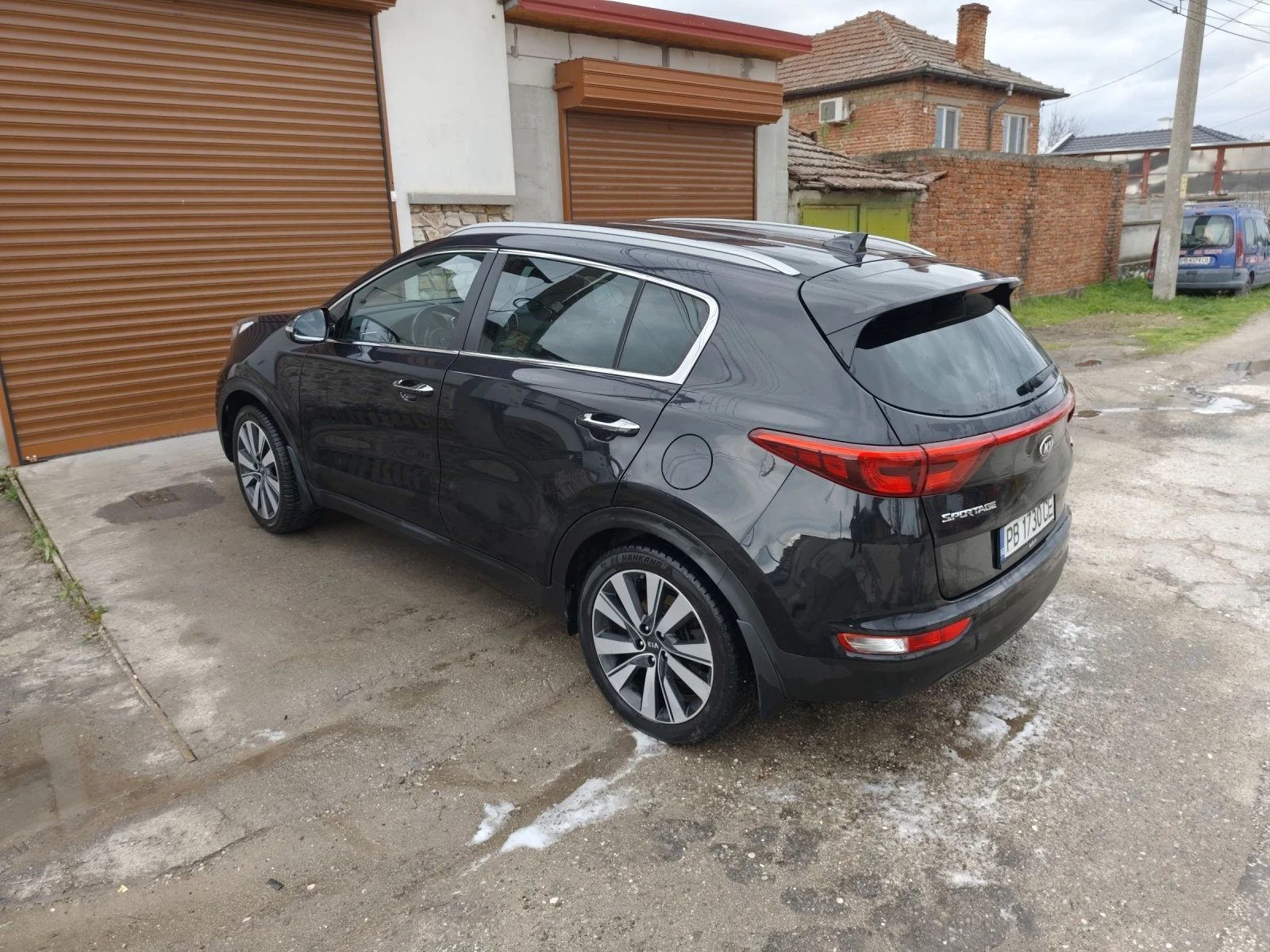 Kia Sportage, снимка 6 - Автомобили и джипове - 54174288