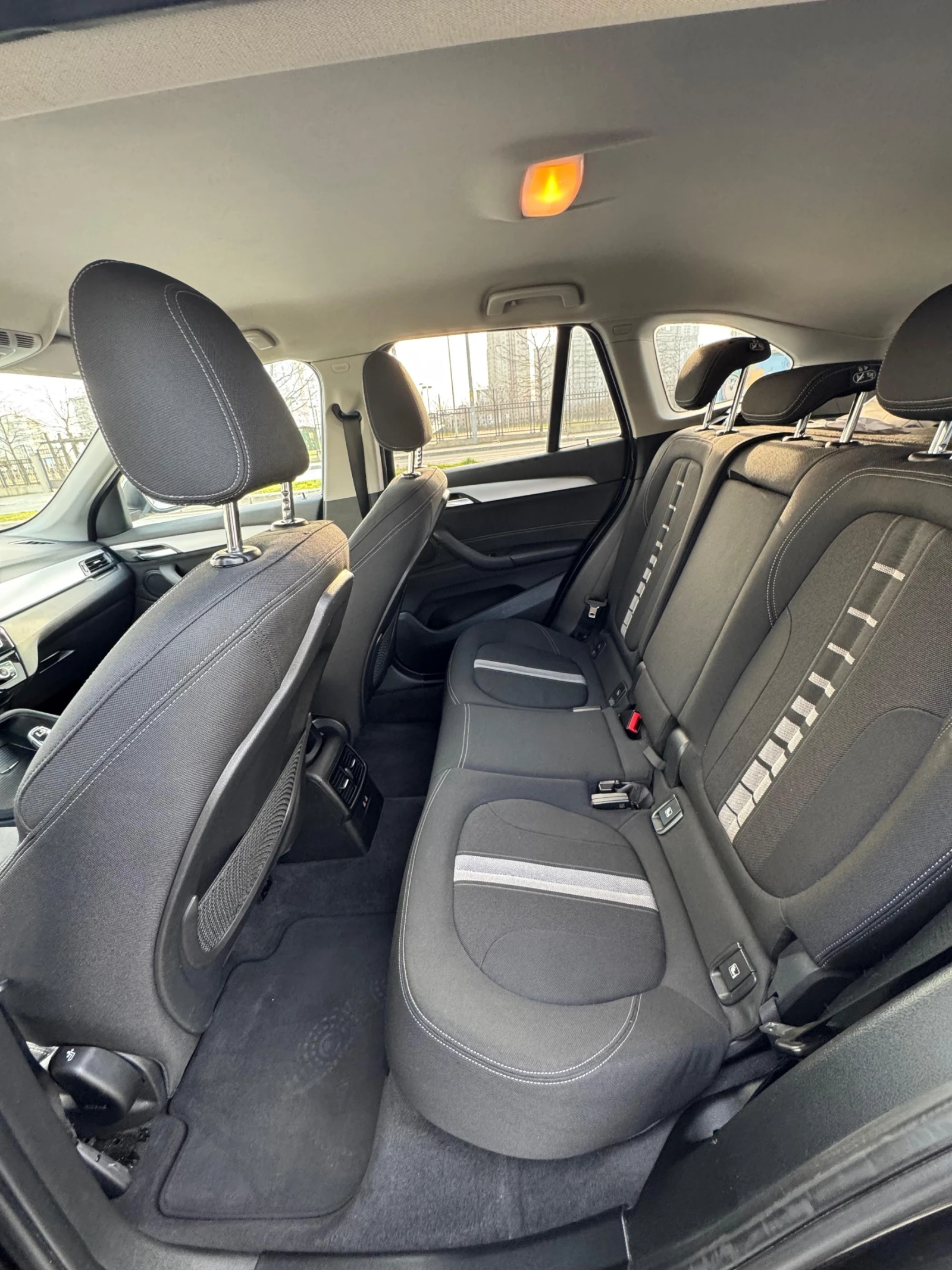 BMW X1 X-Drive 18D, снимка 14 - Автомобили и джипове - 54383481