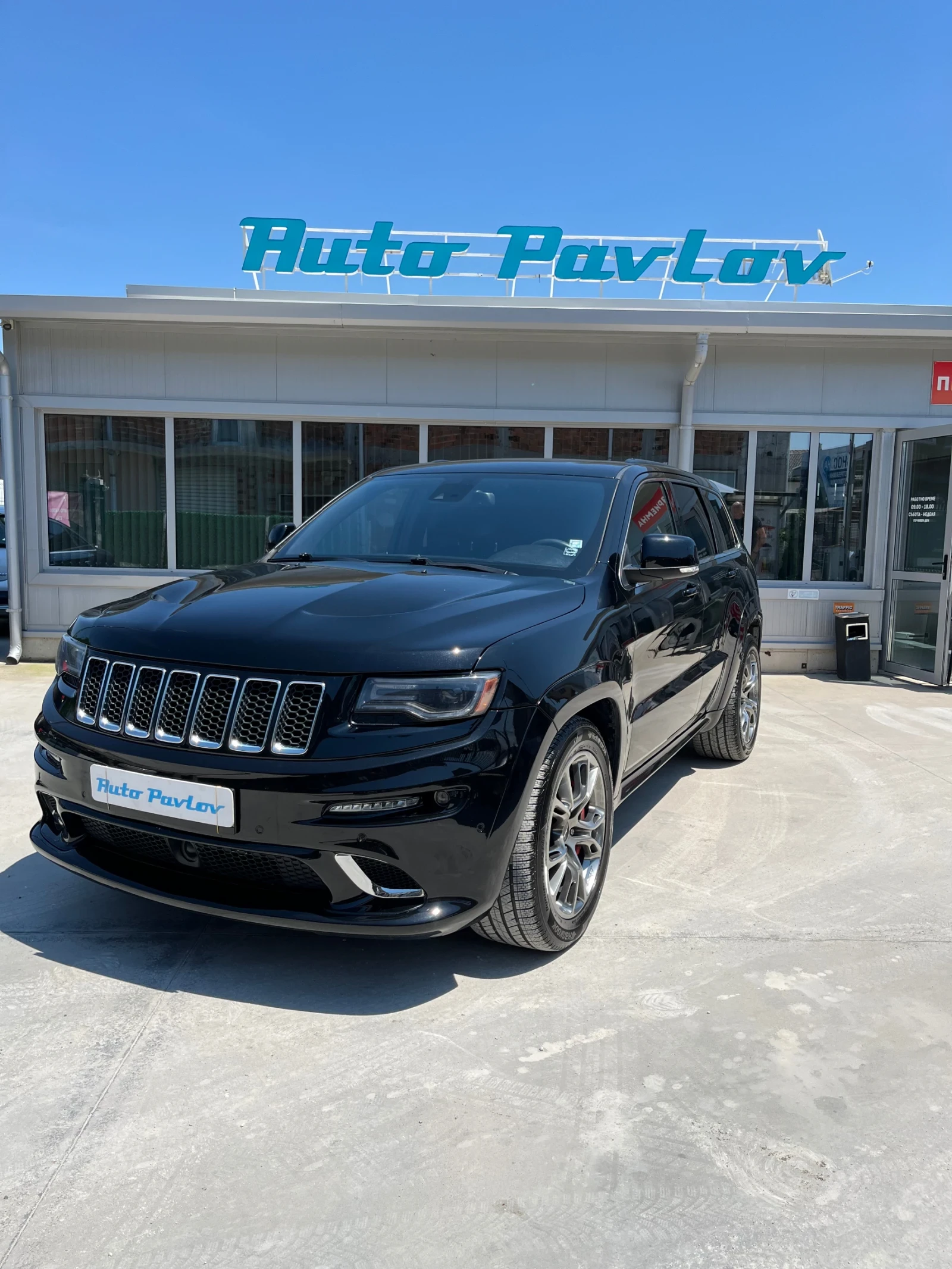Jeep Grand cherokee 6.4 SRT  Газ