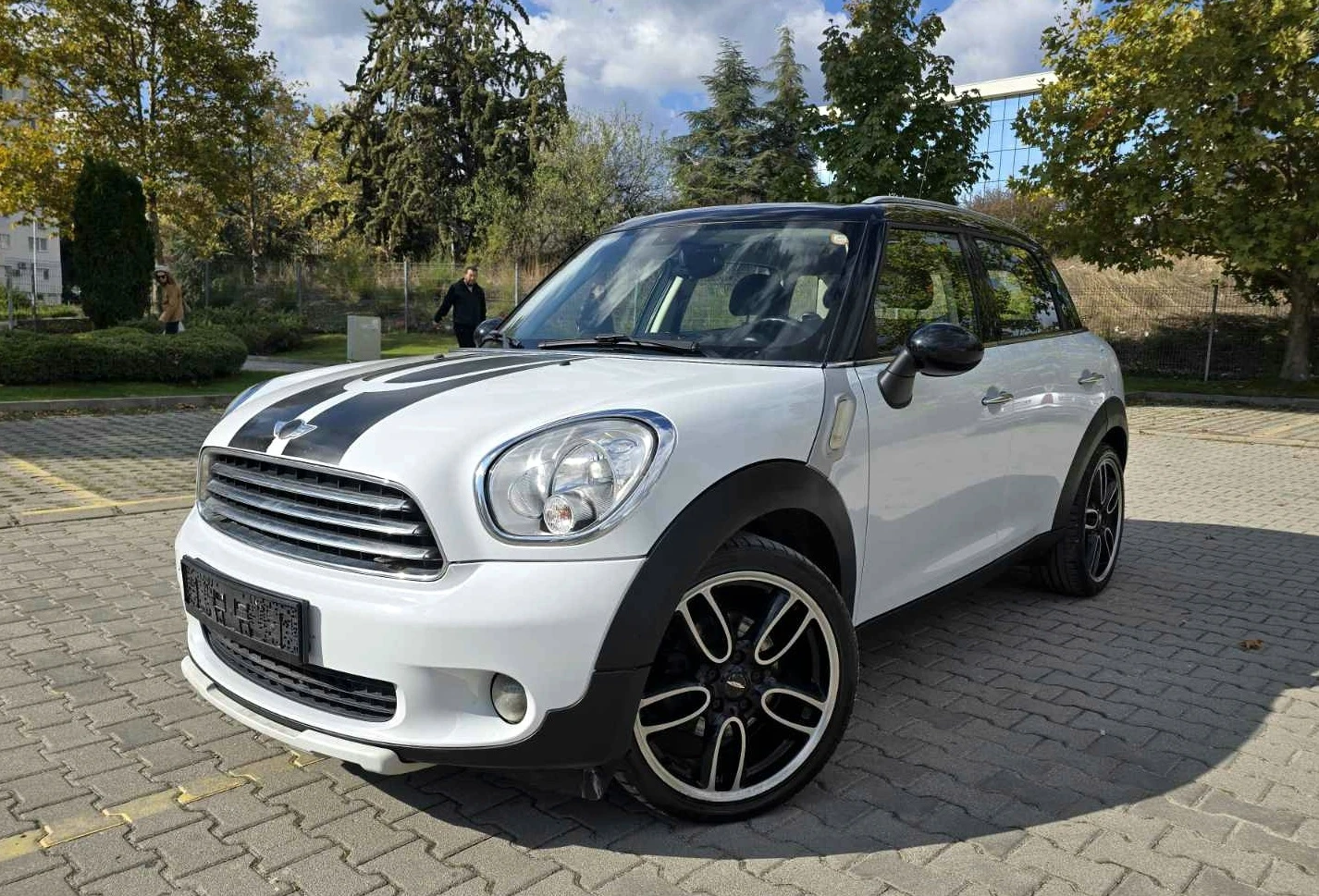 Mini Countryman 1.6D/КОЖА/ПАНОРАМА, снимка 3 - Автомобили и джипове - 54818783