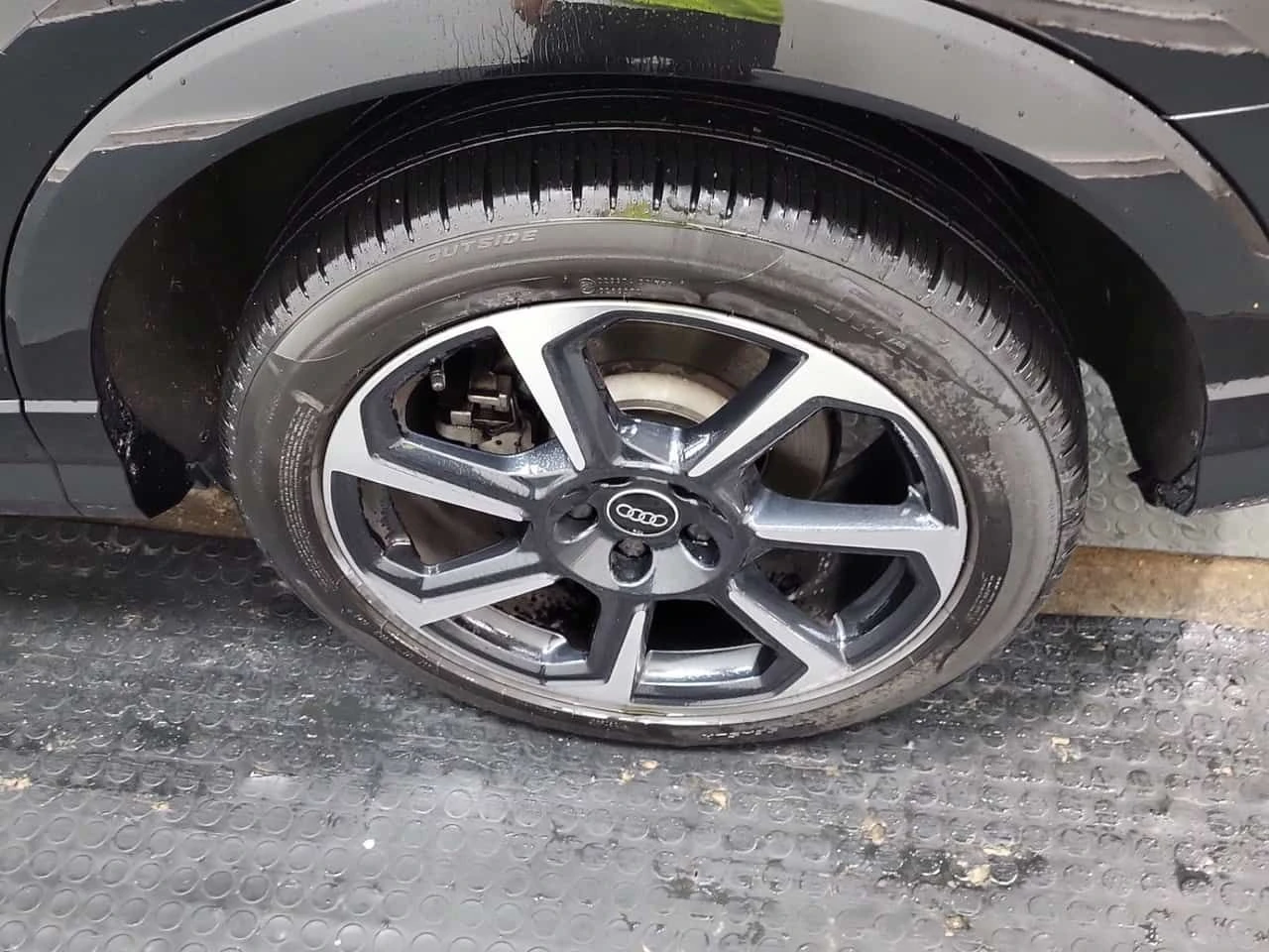 Audi Q3 * Progressiv * CARFAX * БЕЗ ПЪРВОНАЧАЛНА ВНОСКА, снимка 16 - Автомобили и джипове - 54906348