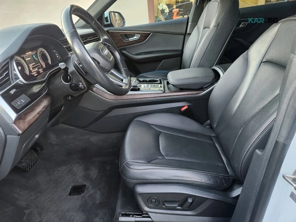 Audi Q8 Progressiv * АвтоКредит * (ЦЕНА ДО БГ), снимка 7 - Автомобили и джипове - 54933844