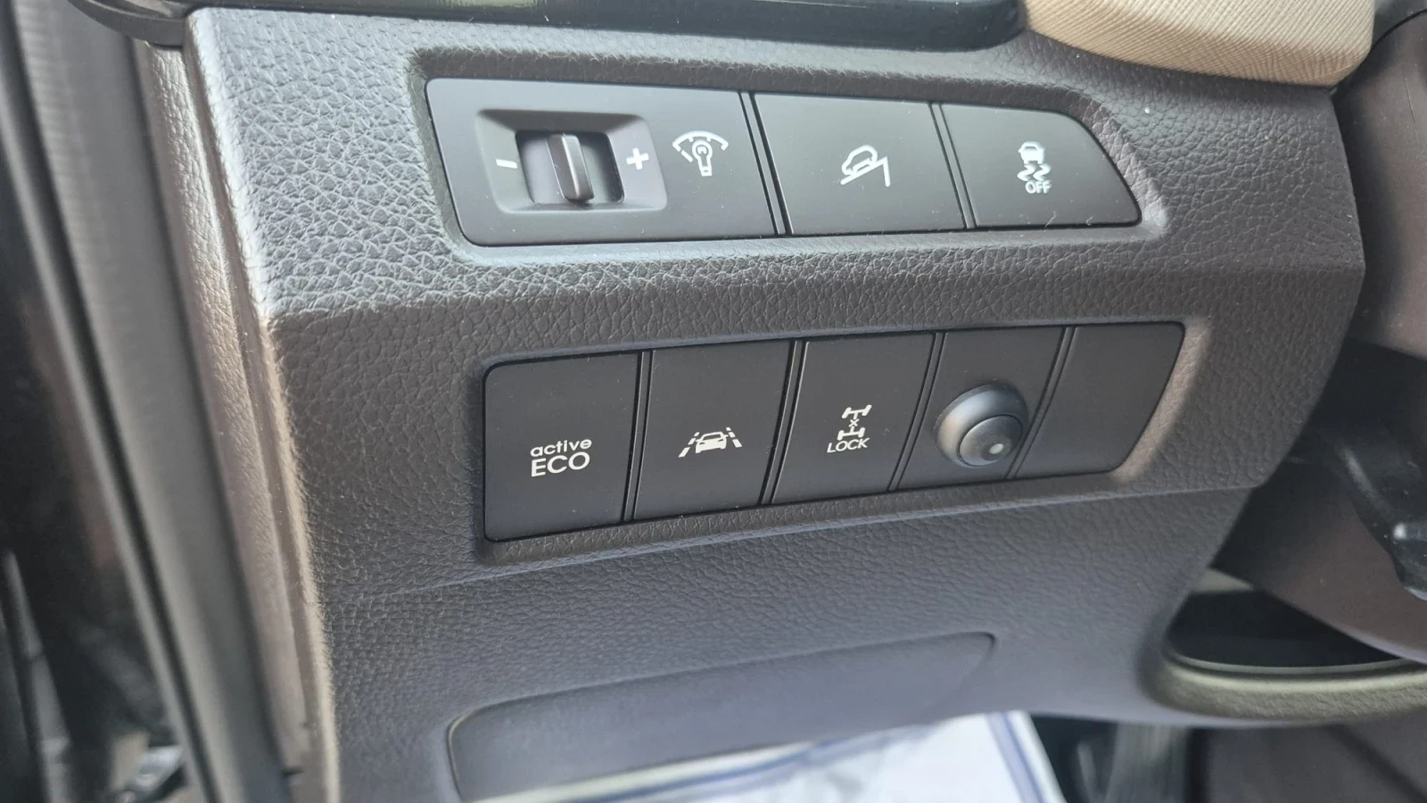 Hyundai Santa fe 2.2CRDI/КОЖА/АВТОМАТИК, снимка 13 - Автомобили и джипове - 55479789