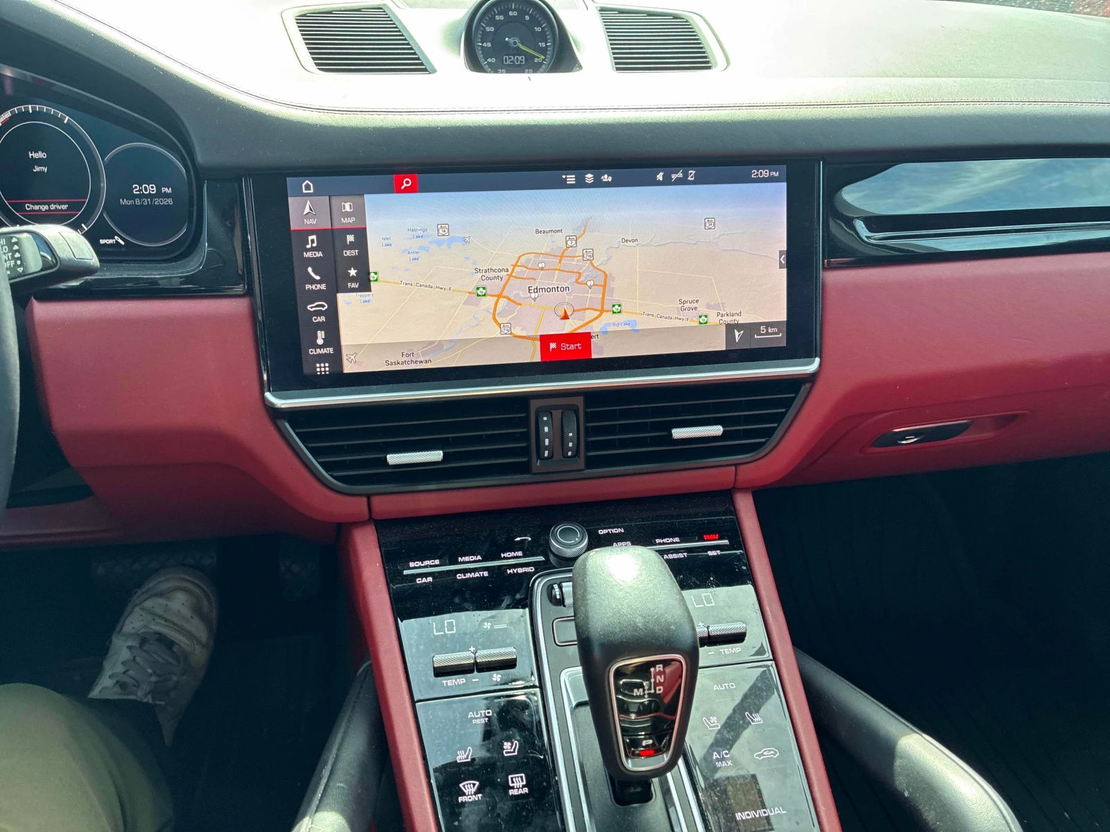 Porsche Cayenne * E Hybrid * АВТОКРЕДИТ * ГЛАВНО ПРЕДСТАВИТЕЛСТВО, снимка 9 - Автомобили и джипове - 55927536
