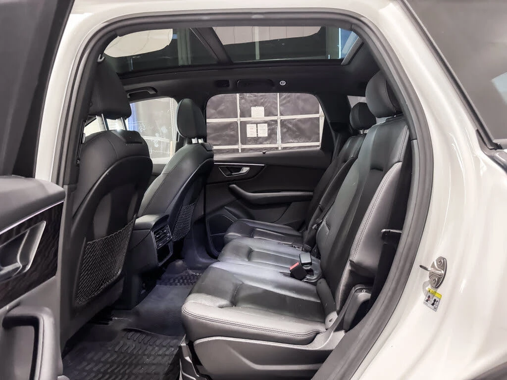 Audi Q7 2021* MATRIX* B&O* DIS* ОБДУХ* PANO* AIR* ЩОРИ* 7P, снимка 12 - Автомобили и джипове - 56042856