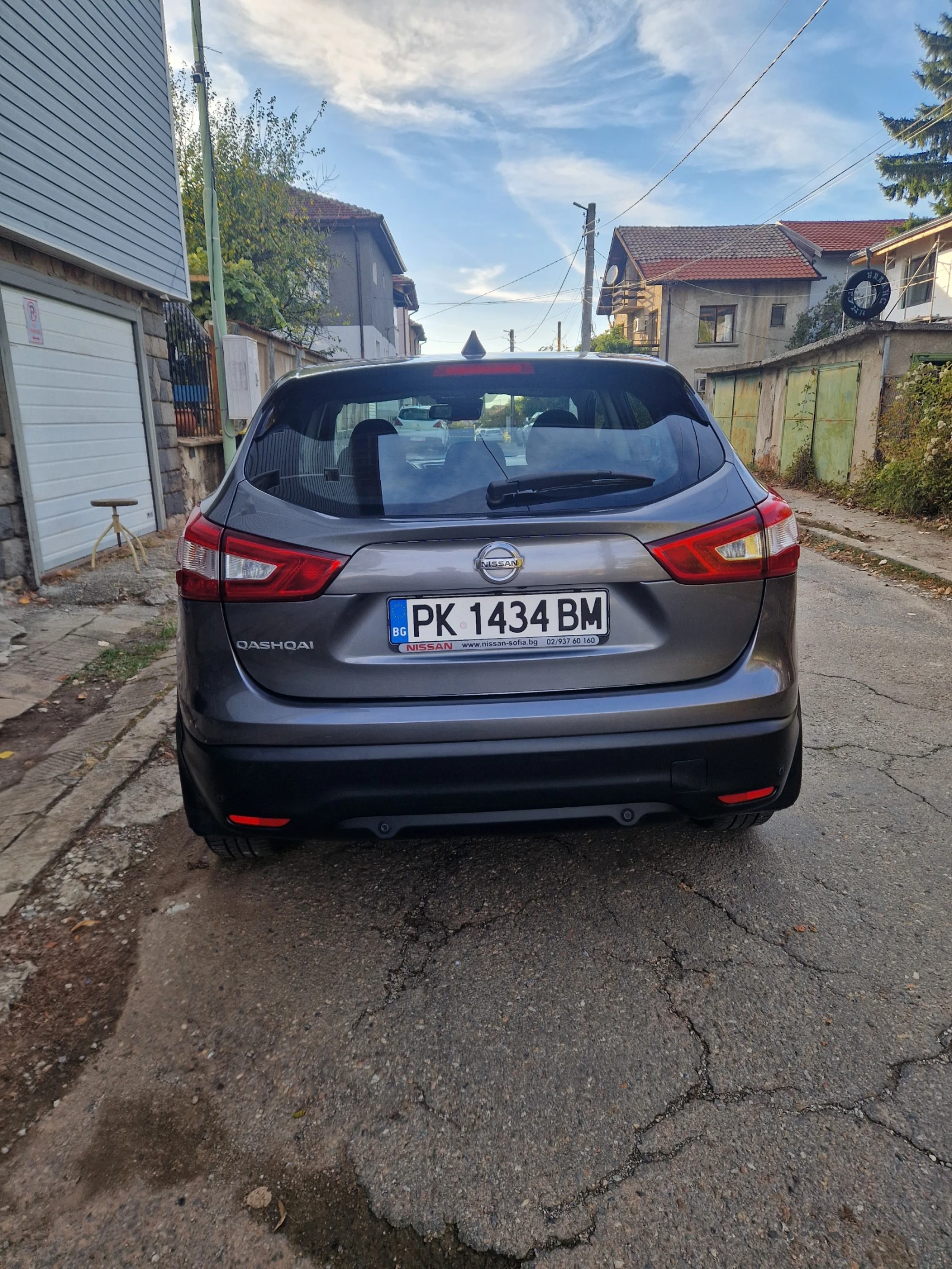 Nissan Qashqai, снимка 4 - Автомобили и джипове - 56594137