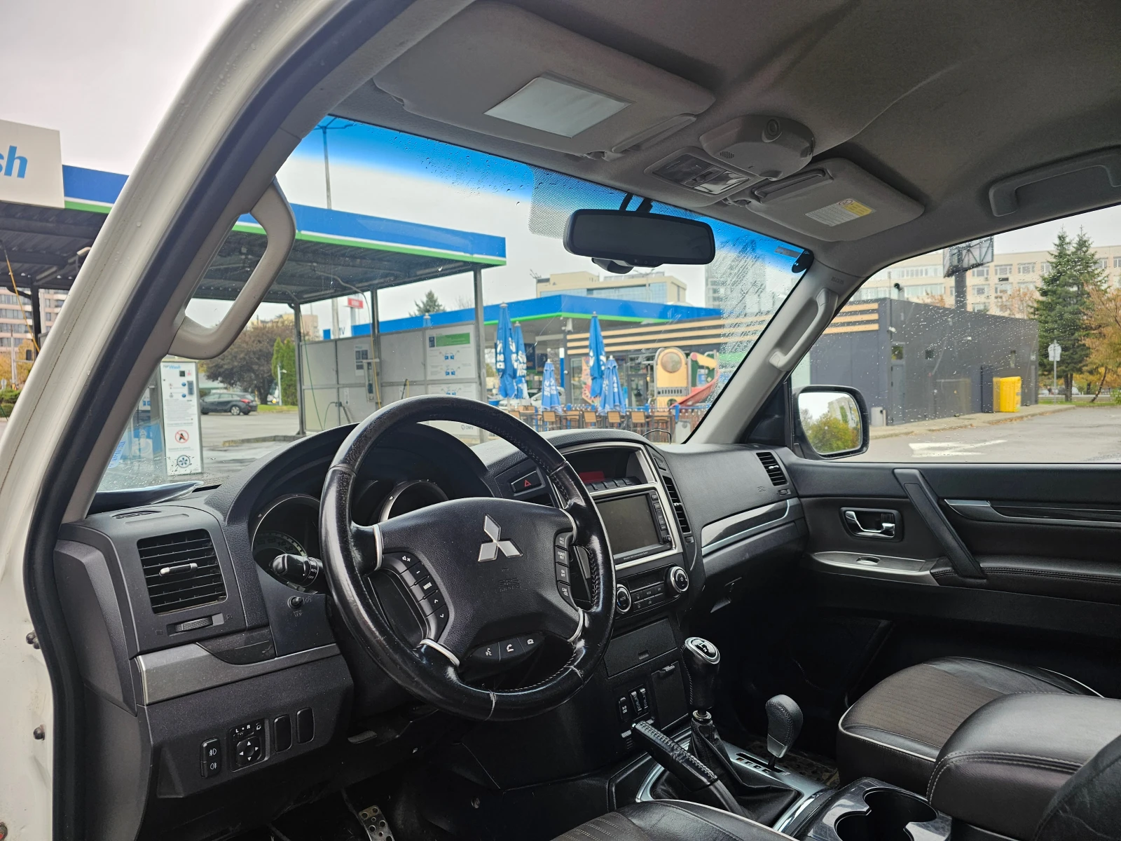 Mitsubishi Pajero, снимка 10 - Автомобили и джипове - 56730007
