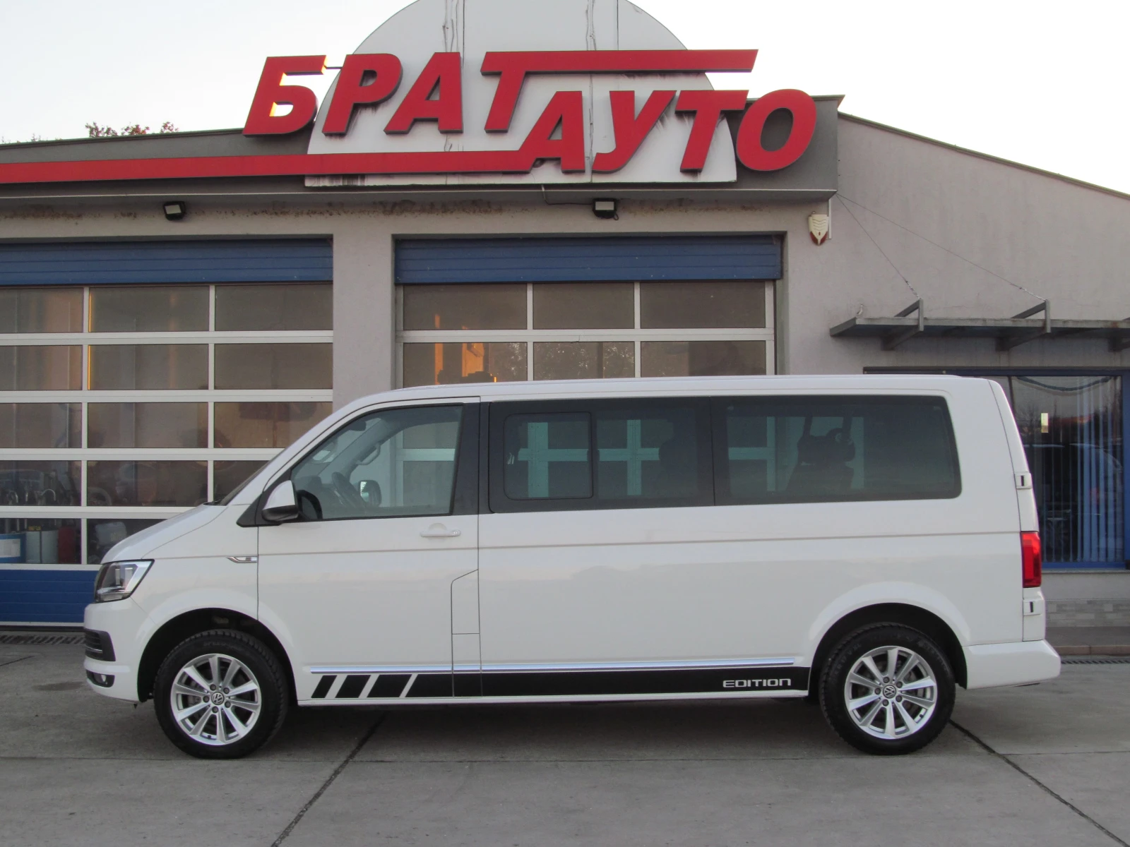 VW Caravelle 2.0TDI/АВТОМАТИК/4-MOTION/8+ 1 - изображение 5