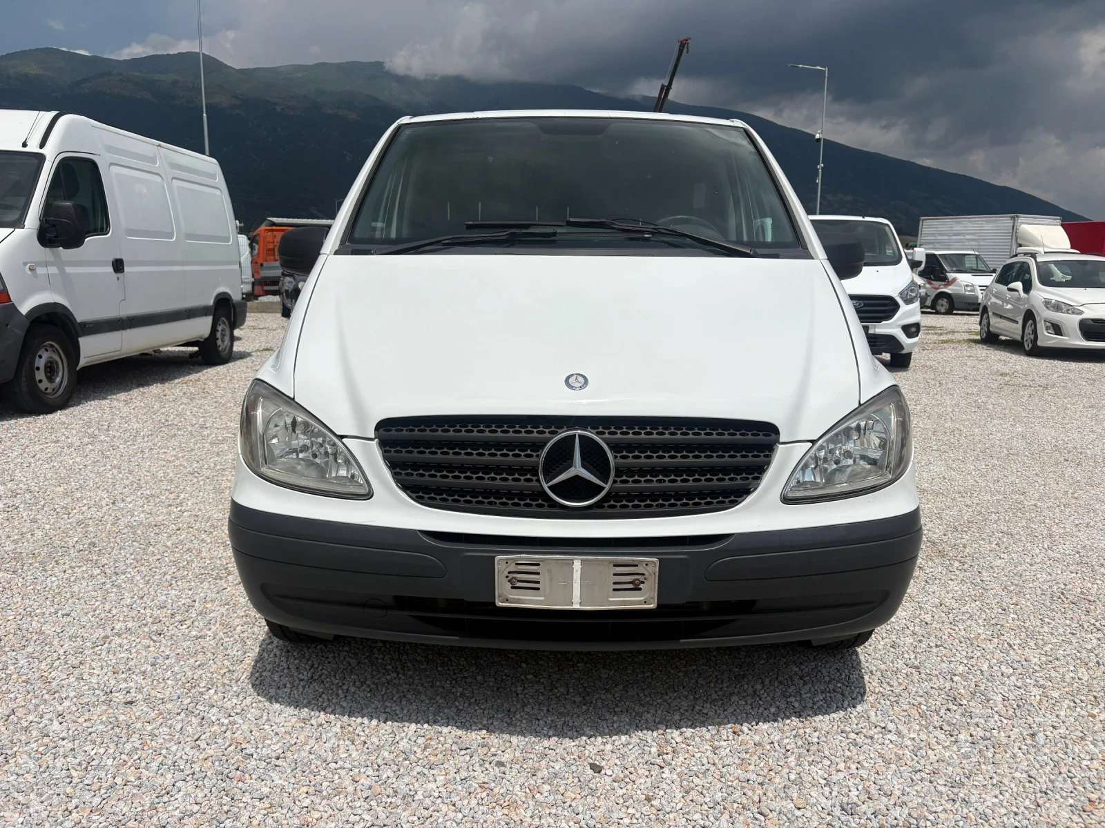 Mercedes-Benz Vito 115 CDI, снимка 2 - Бусове и автобуси - 55145785