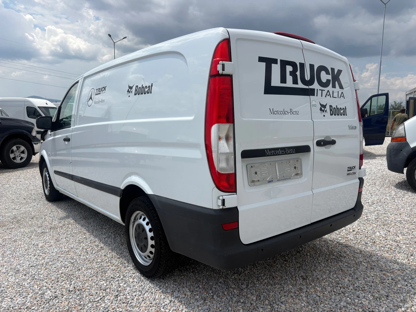 Mercedes-Benz Vito 115 CDI, снимка 6 - Бусове и автобуси - 55145785