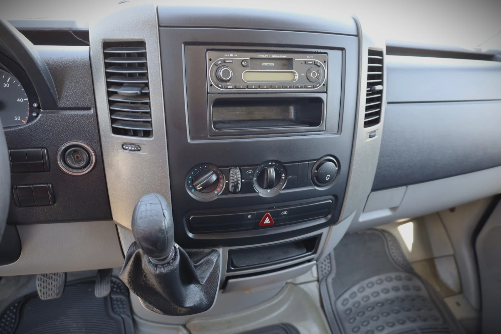 Mercedes-Benz Sprinter 515 CDI, снимка 10 - Бусове и автобуси - 55265586