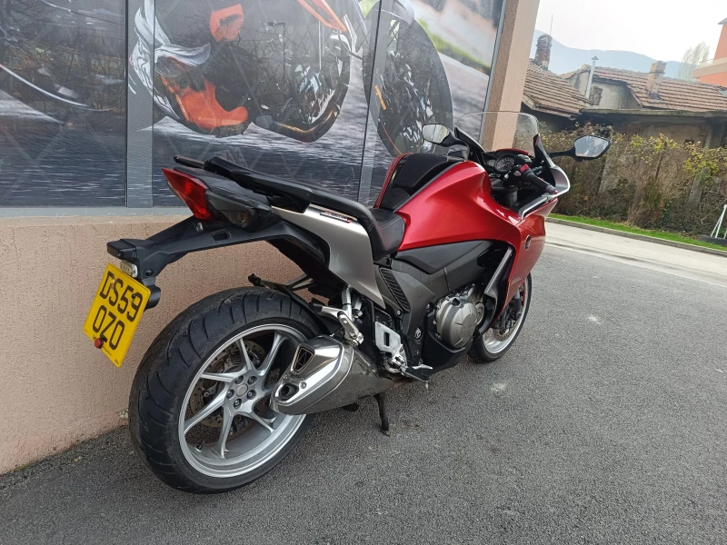Honda Vfr 1200F ABS, снимка 3 - Мотоциклети и мототехника - 52630402