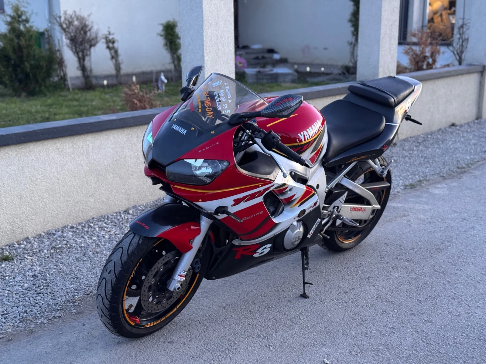 Yamaha YZF-R6 Yamaha R6  - изображение 4