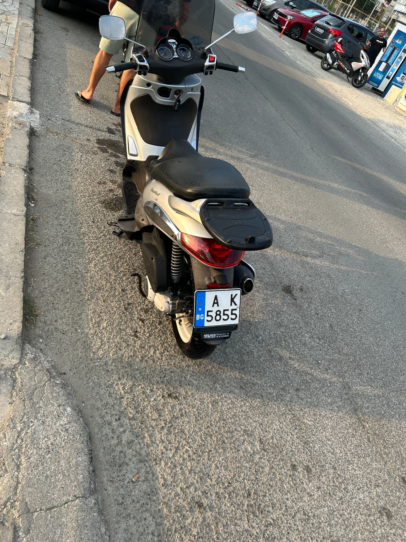 Piaggio Beverly  - изображение 2