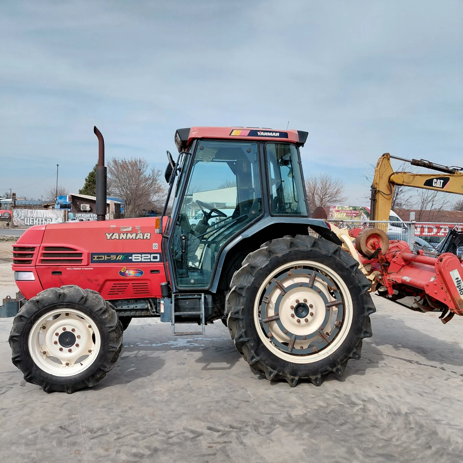 Трактор Yanmar AF-620 * КЛИМАТИК * НАЛИЧЕН * ТОП СЪСТОЯНИЕ * , снимка 7 - Селскостопанска техника - 51970206