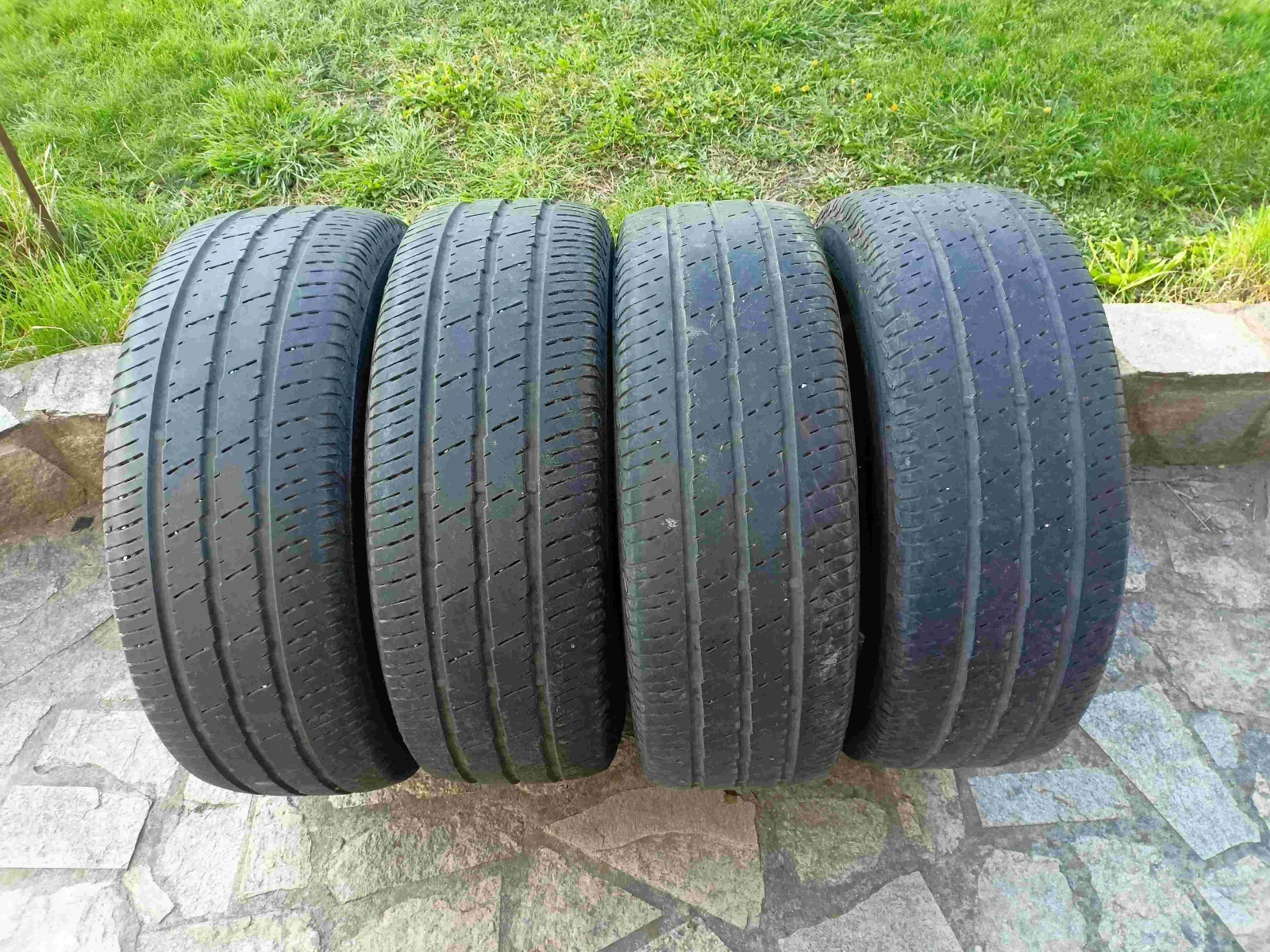 Гуми Летни 235/65R16