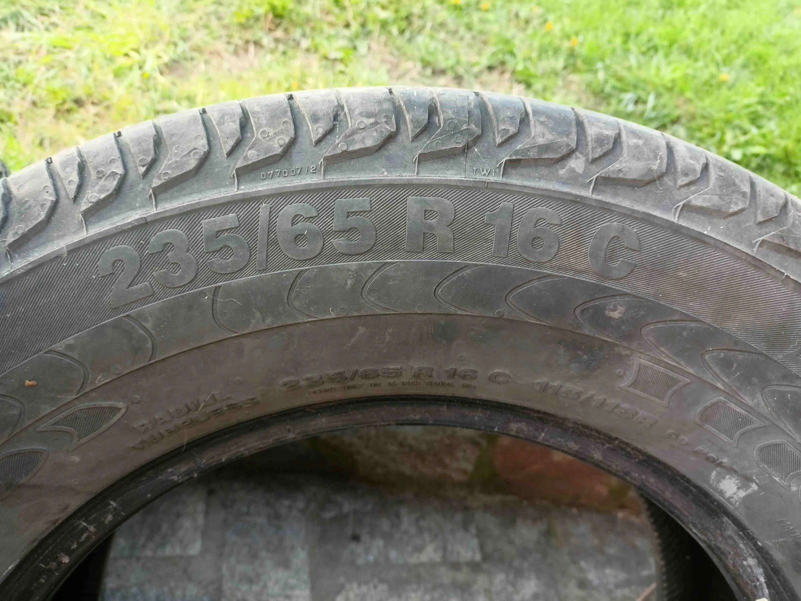 Гуми Летни 235/65R16, снимка 8 - Гуми и джанти - 54626610