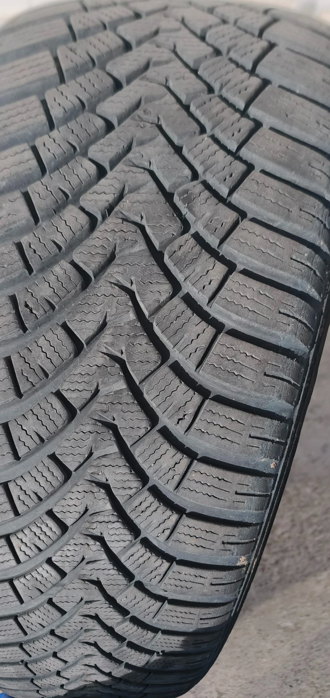 ���� 215/55R17 | Mobile.bg � ����������� 5