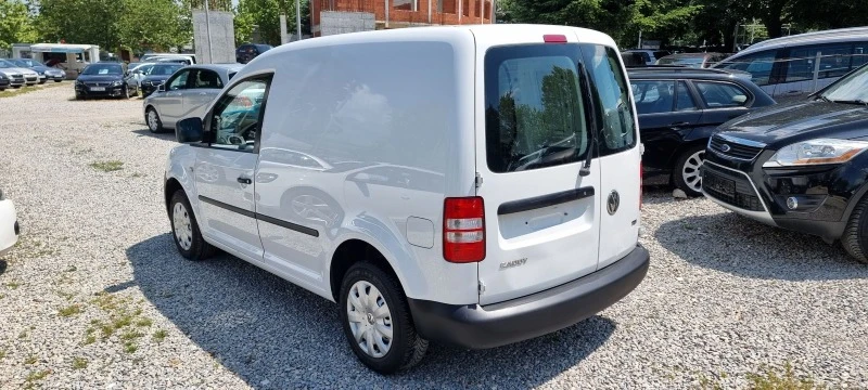 VW Caddy 1.6tdi+ klima, снимка 5 - Автомобили и джипове - 42841577