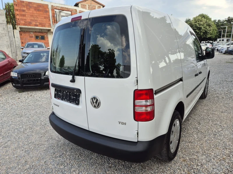 VW Caddy 1.6TDI -KLIMA, снимка 4 - Автомобили и джипове - 42841577
