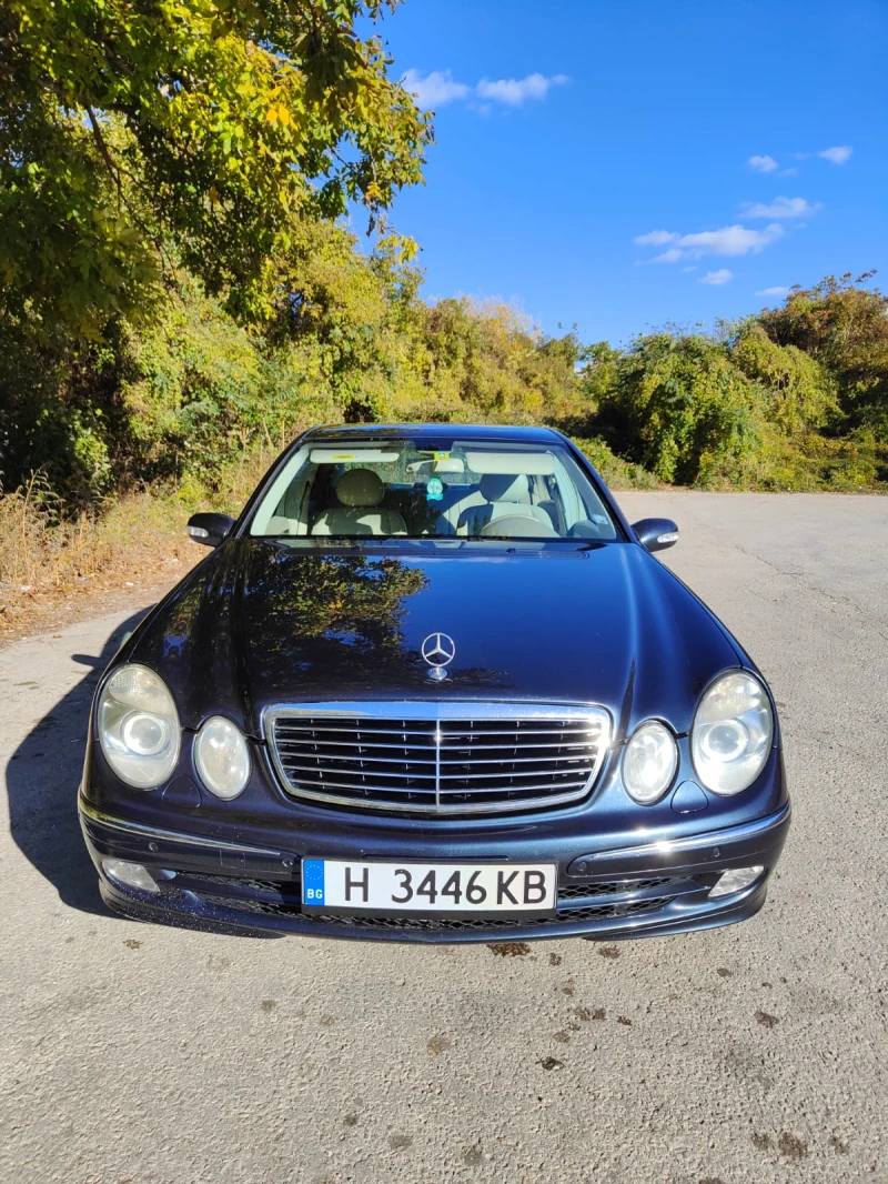 Mercedes-Benz E 500, снимка 5 - Автомобили и джипове - 47999664