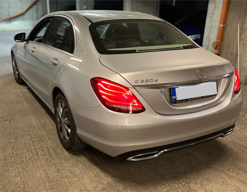 Mercedes-Benz C 220, снимка 3 - Автомобили и джипове - 48078346