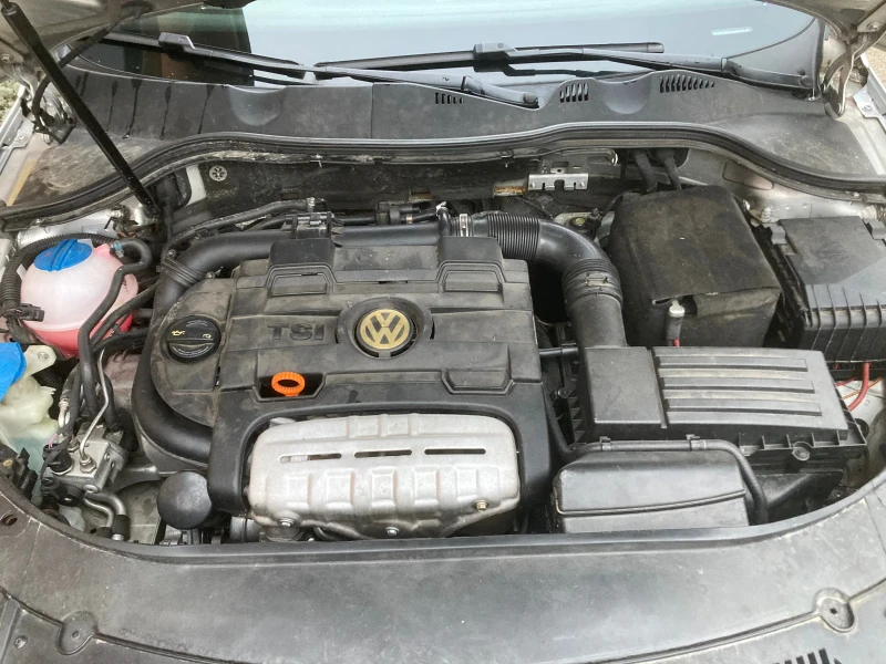 VW Passat, снимка 9 - Автомобили и джипове - 52877328