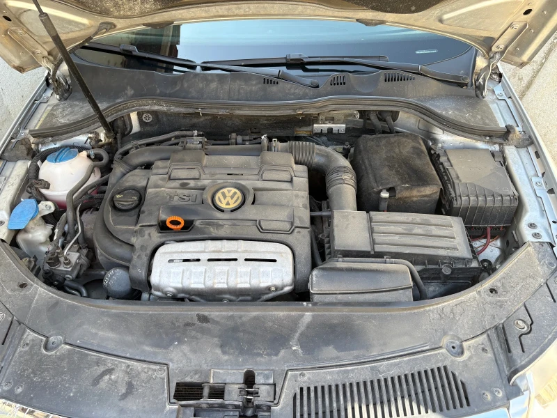 VW Passat, снимка 8 - Автомобили и джипове - 52877328