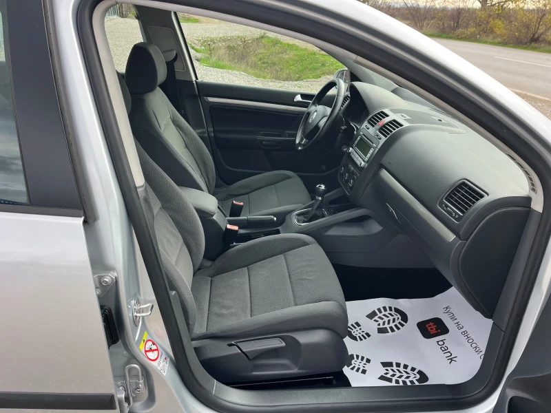 VW Golf 1, 6/БЕНЗИН, снимка 13 - Автомобили и джипове - 52687597