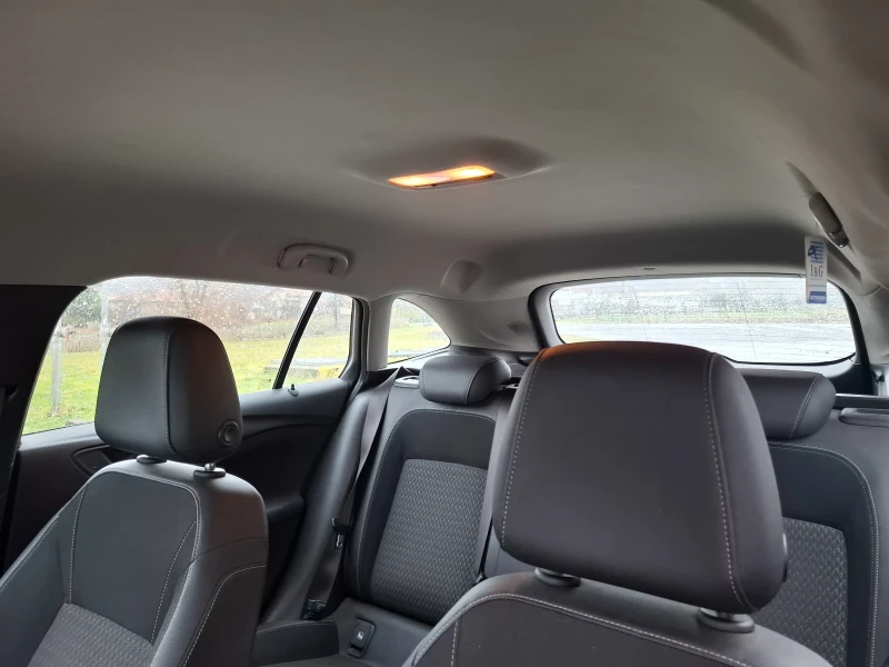 Opel Astra, снимка 8 - Автомобили и джипове - 52904548