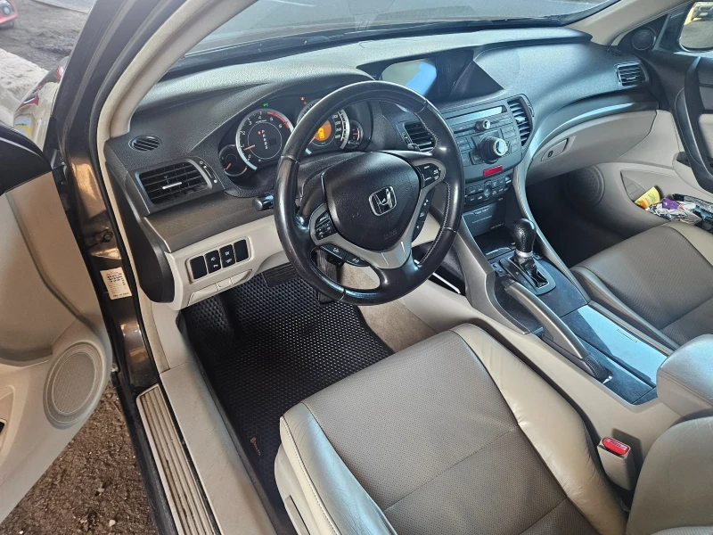 Honda Accord, снимка 8 - Автомобили и джипове - 53121504