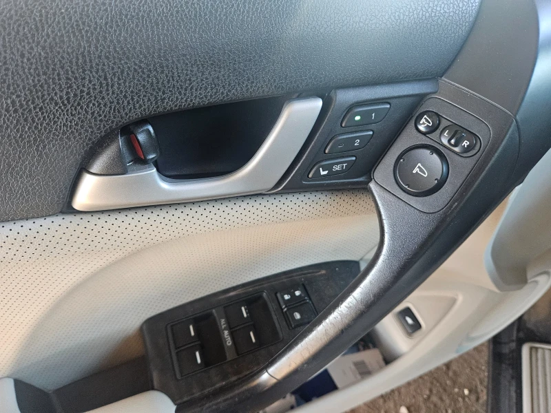 Honda Accord, снимка 6 - Автомобили и джипове - 53121504