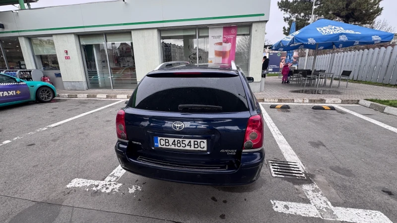 Toyota Avensis Т25, снимка 5 - Автомобили и джипове - 53585963