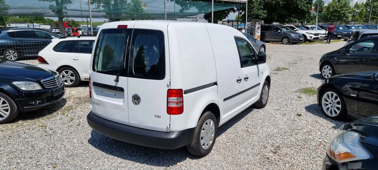 VW Caddy 1.6tdi+ klima - изображение 4