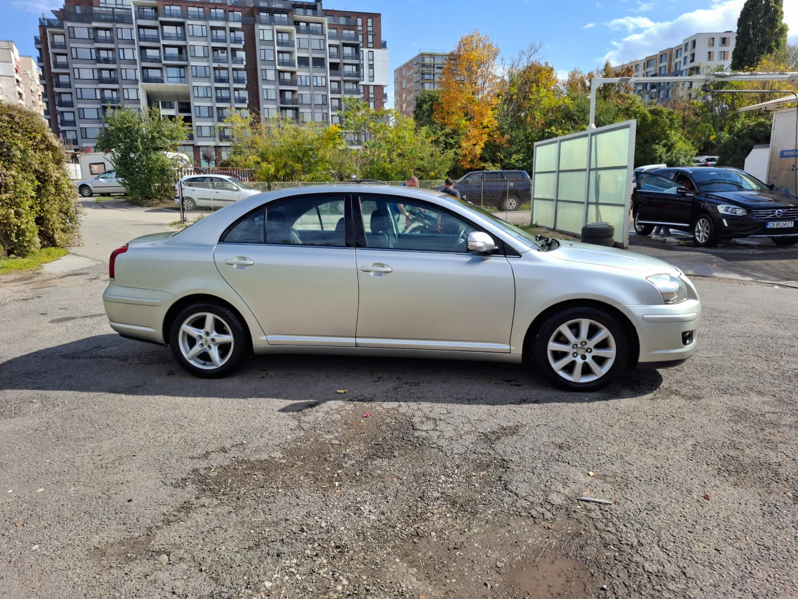 Toyota Avensis 2.0D4D126 - изображение 3