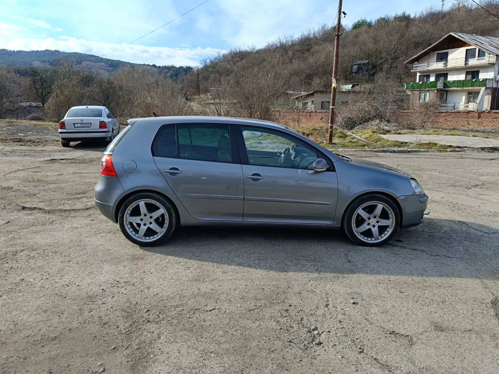 VW Golf 2.0 TDI SPORT DSG - изображение 4