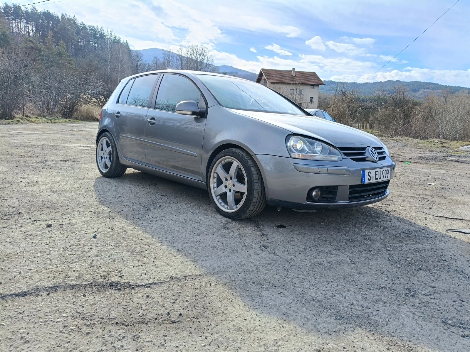 VW Golf 2.0 TDI SPORT DSG - изображение 3