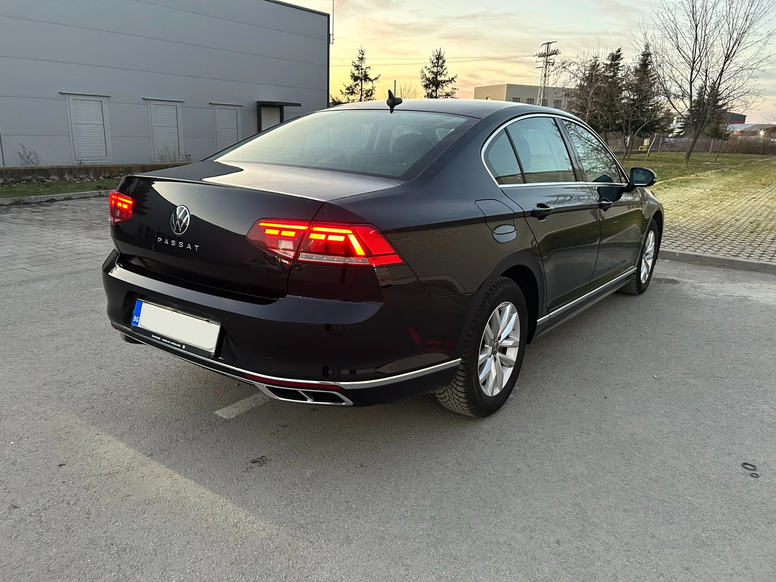 VW Passat 2.0 TDI R-Line - изображение 5
