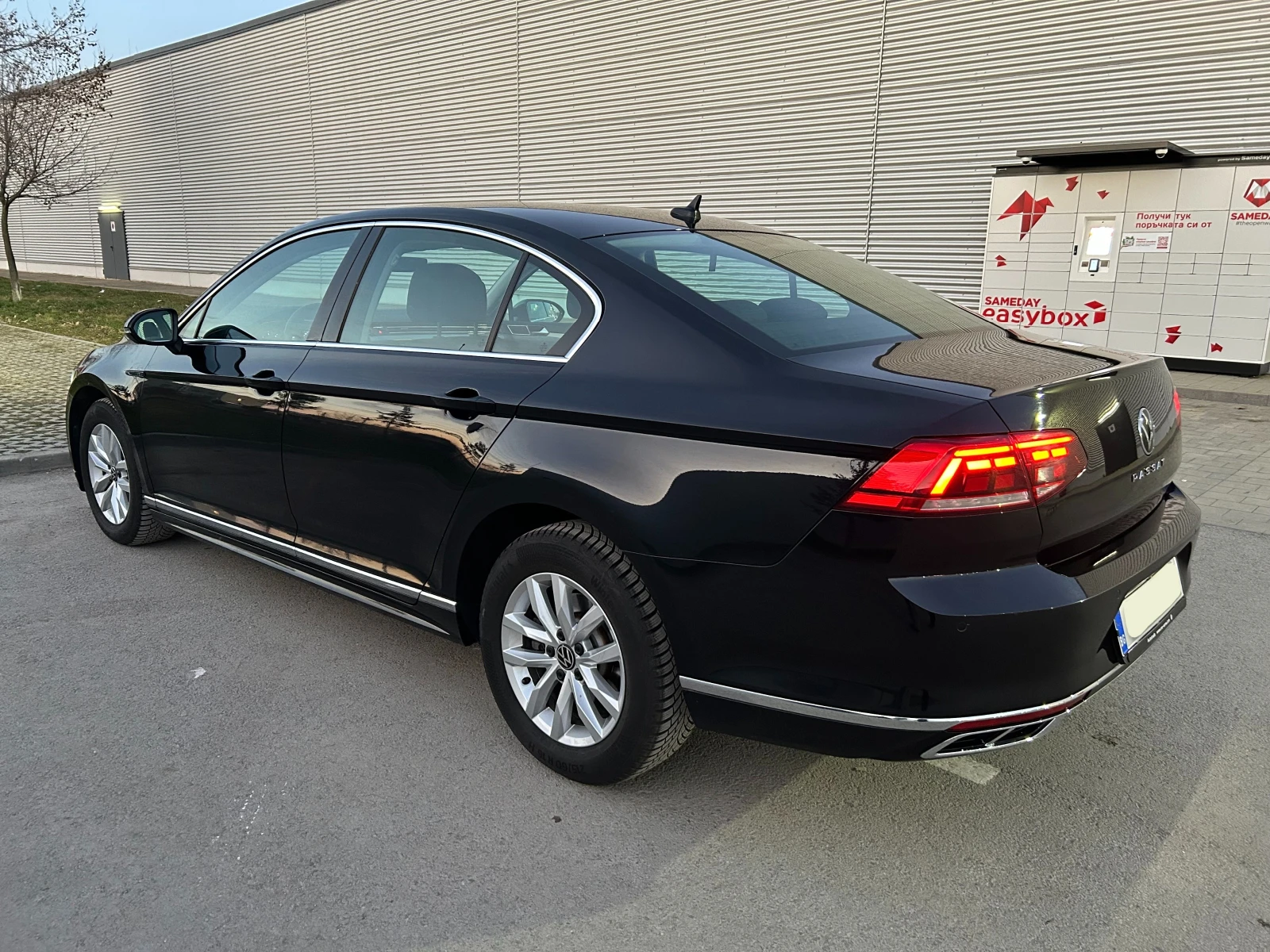 VW Passat 2.0 TDI R-Line - изображение 3